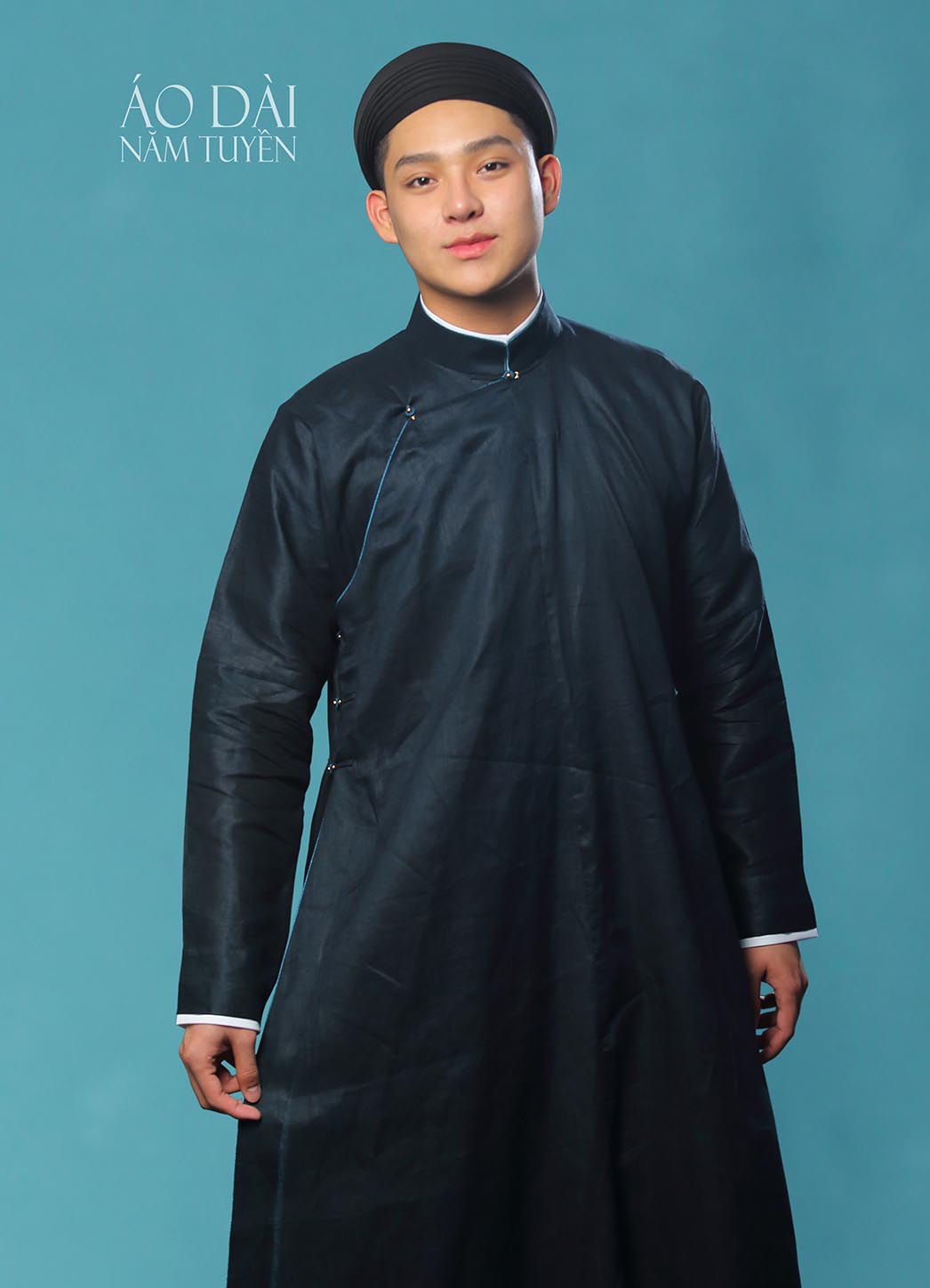 Áo dài nam ngũ thân tay chẽn truyền thống vải lanh xanh đen