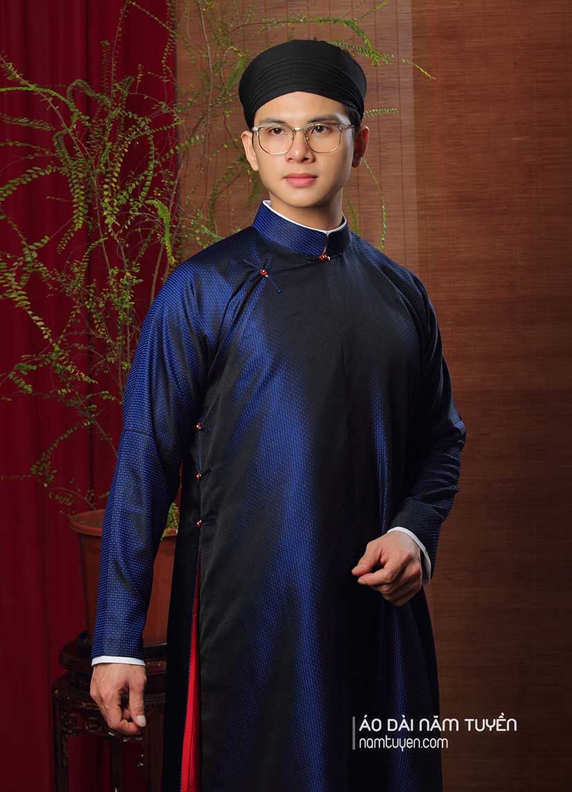 Áo dài vải tơ tằm