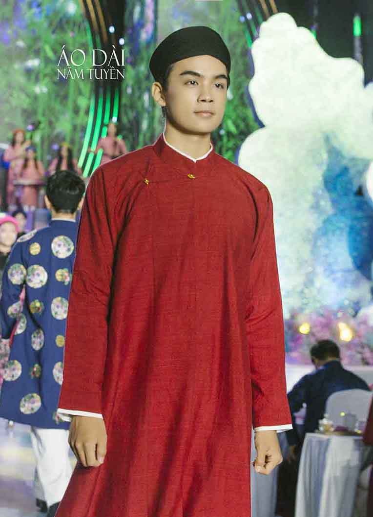 Áo dài nam truyền thống ngũ thân tay chẽn đũi tơ tằm đỏ đô