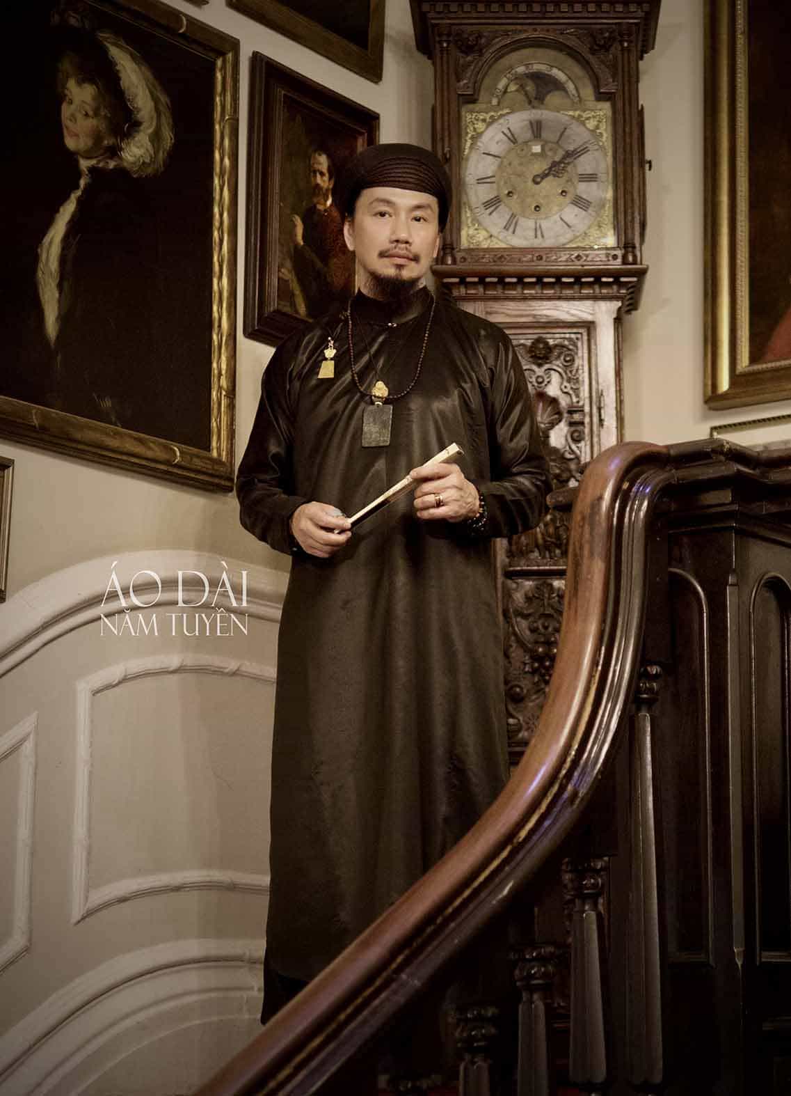 Áo dài truyền thống ngũ thân nam tay chẽn lãnh Mỹ A đen
