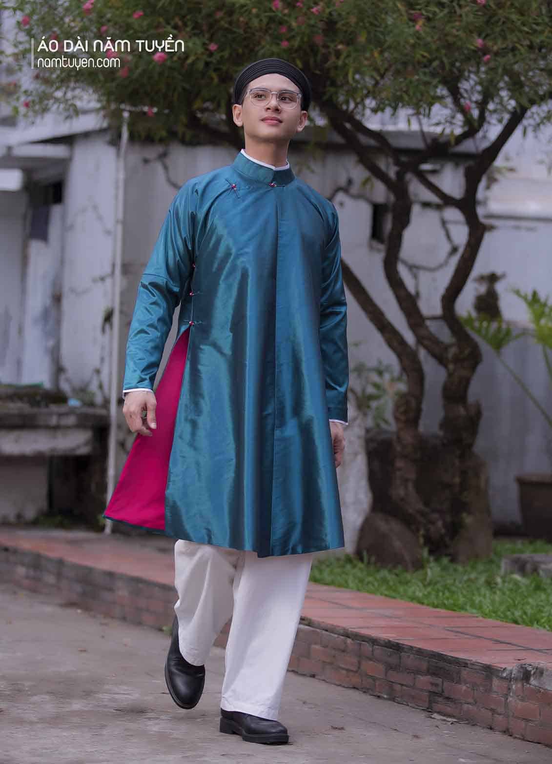 Áo dài nam truyền thống màu xanh Yamaha ngũ thân chuẩn dáng chất liệu Silk look taffeta