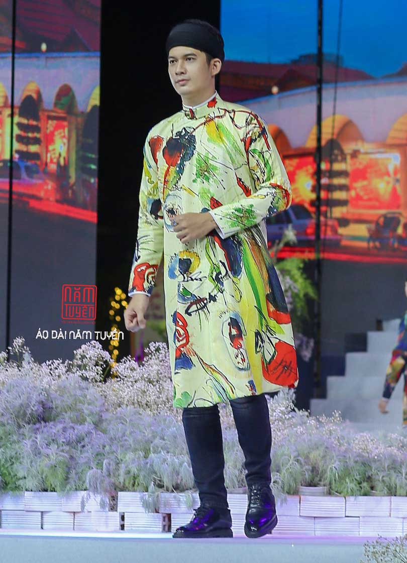 Áo dài nam ngũ thân họa tiết in hiện đại nhiều lựa chọn