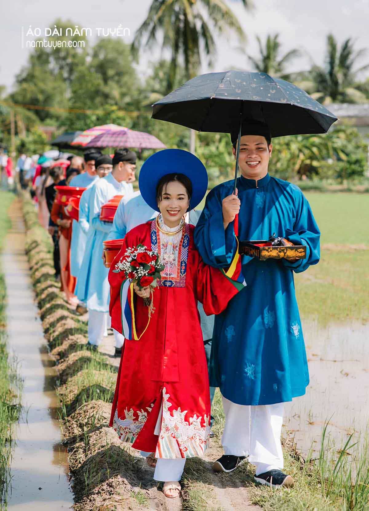 Áo Nhật Bình nữ & Áo Tấc nam – Trang phục cưới truyền thống đầy bản sắc