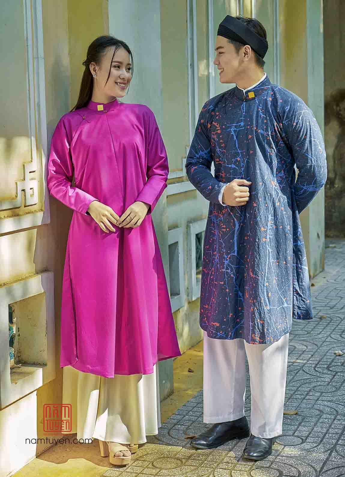 Áo Dài Nam Ngũ Thân Truyền Thống Vẽ Nghệ Thuật Hiện Đại