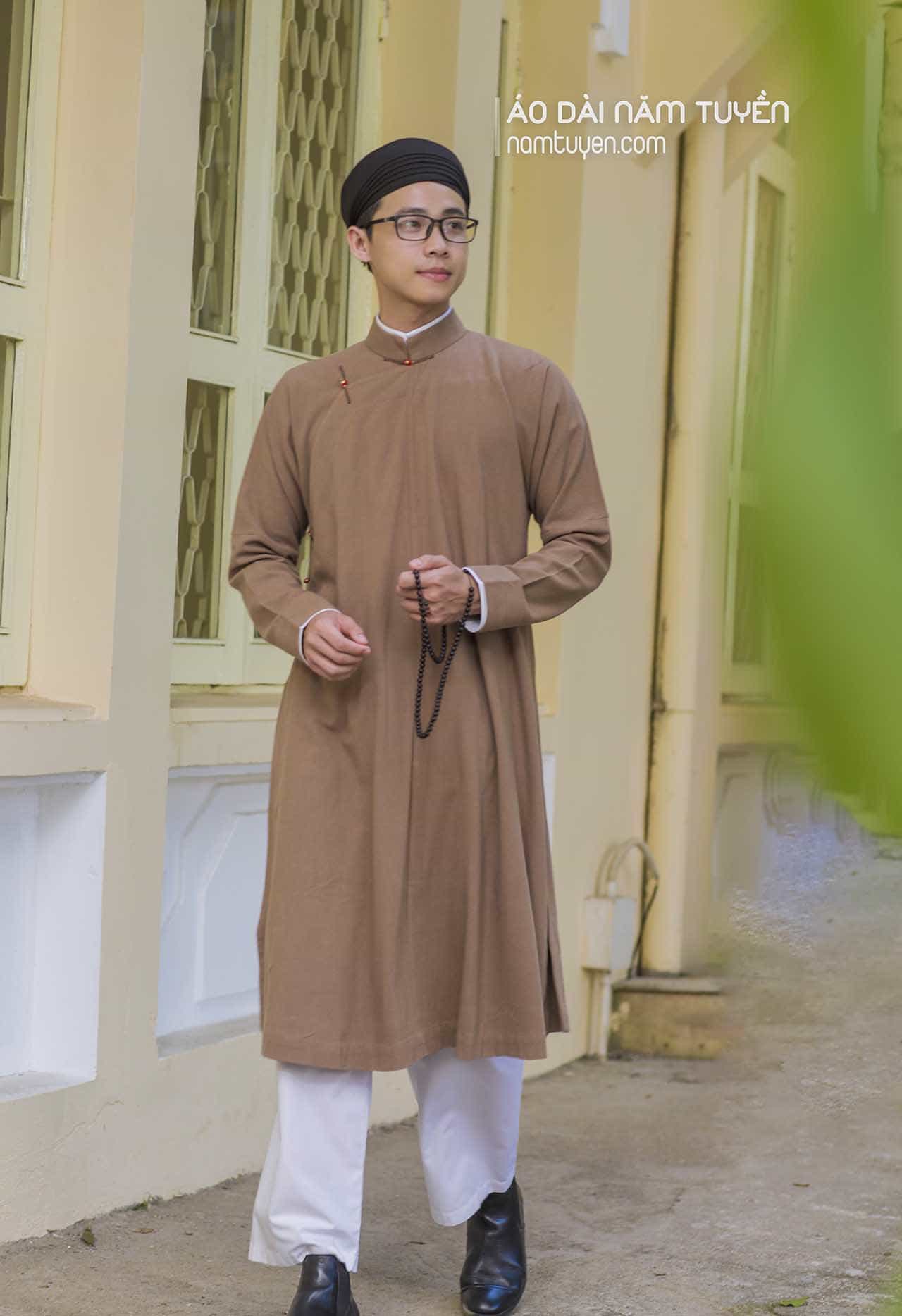 Áo dài nam truyền thống chất liệu lanh ngũ thân tay chẽn