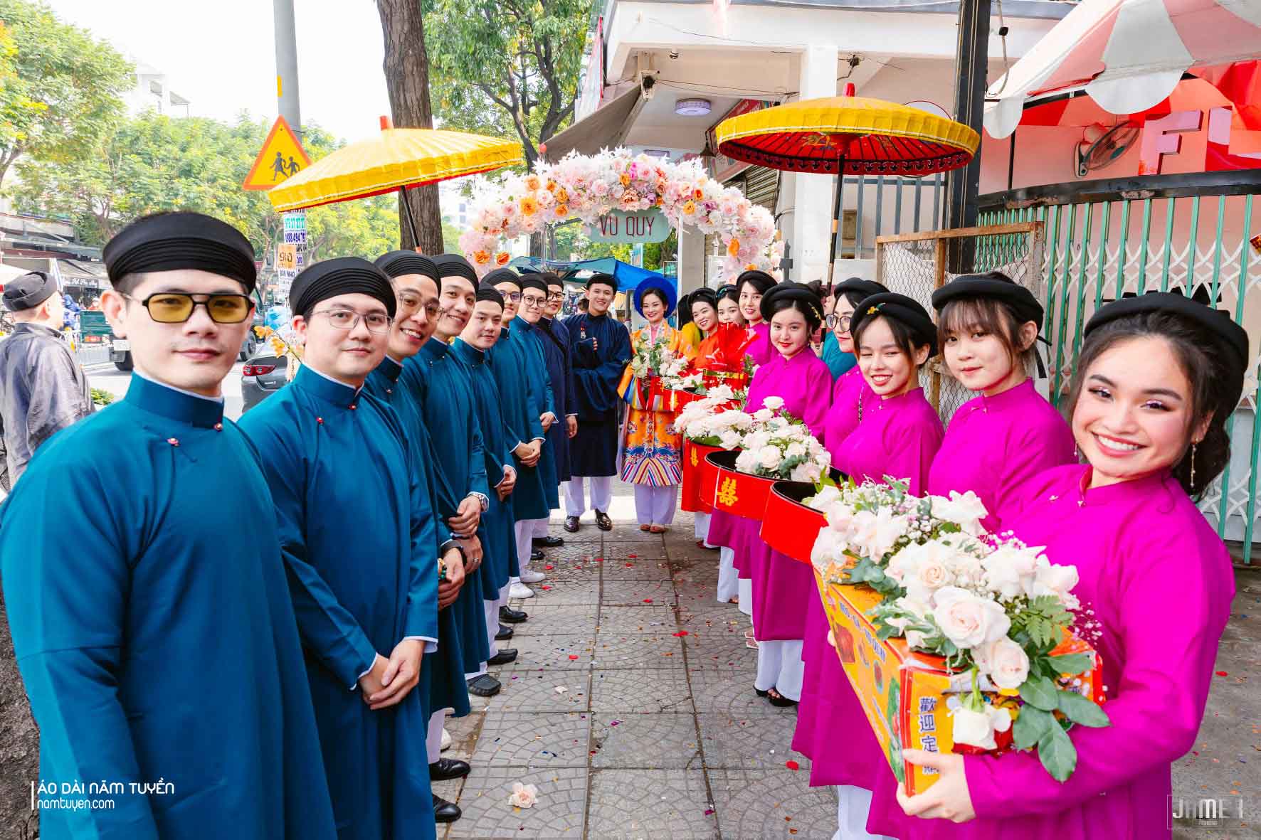 may-cho-thue-ao-dai-phu-dau-ao-dai-be-qua-ao-dai-ngu-than-nam-tuyen-2