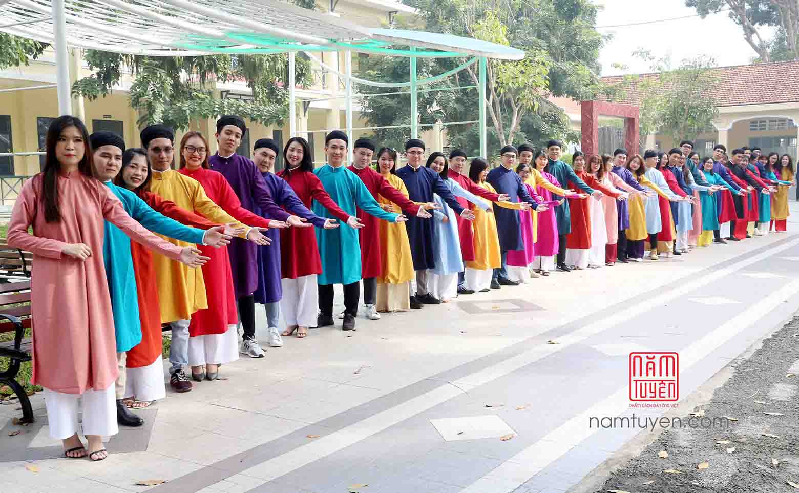 nhan-hieu-ao-dai-nam-tuyen-4